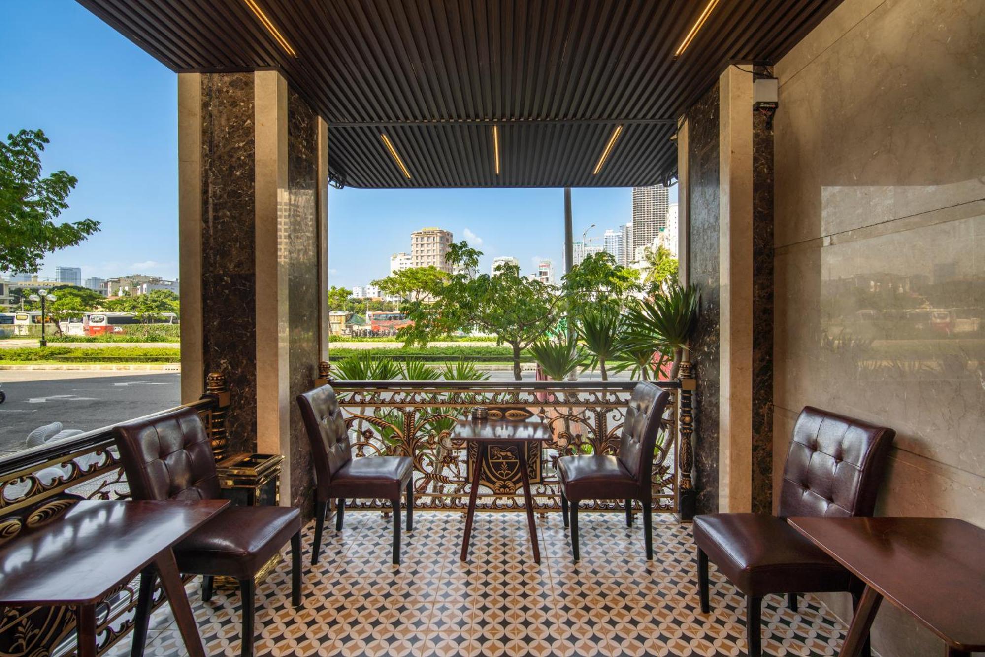 Delicate Hotel Дананг Экстерьер фото